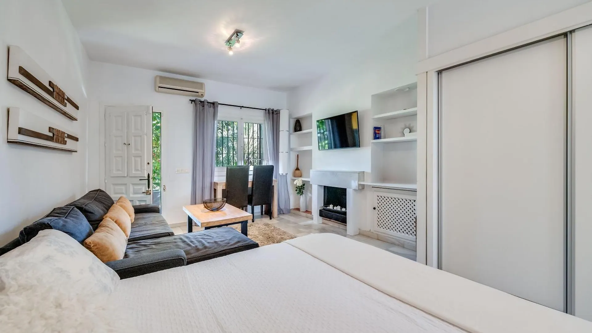 Cozy Studio In Marbella 5 Min Walk To The Beach 0*,