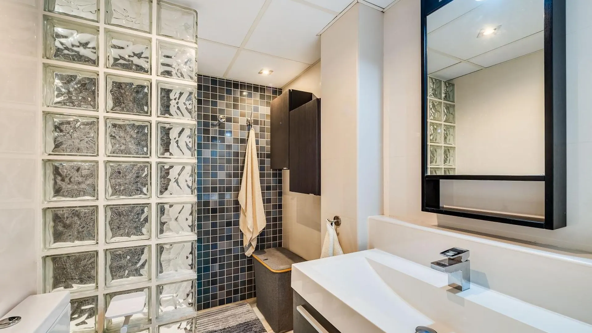 Cozy Studio In Marbella 5 Min Walk To The Beach 0*,  Spain