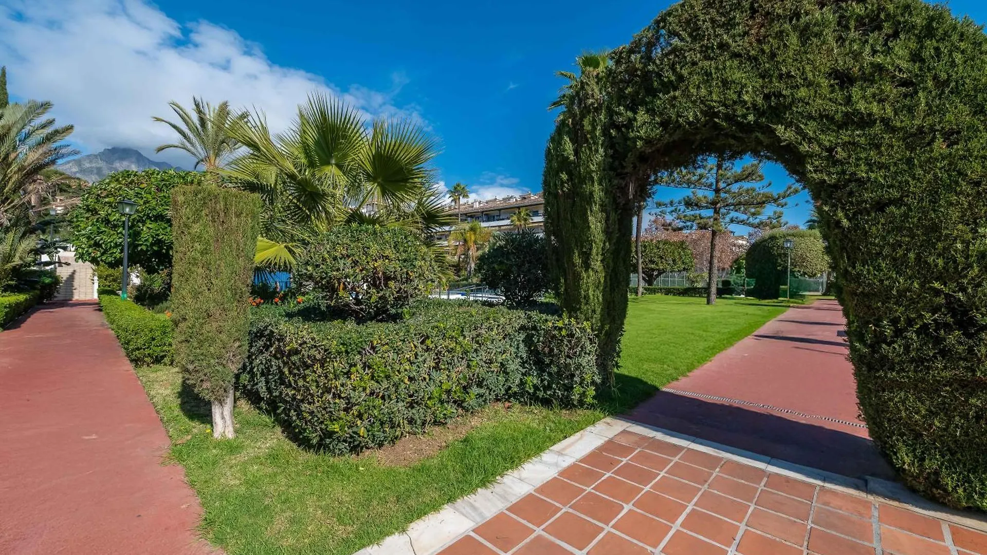 Cozy Studio In Marbella 5 Min Walk To The Beach Apartment