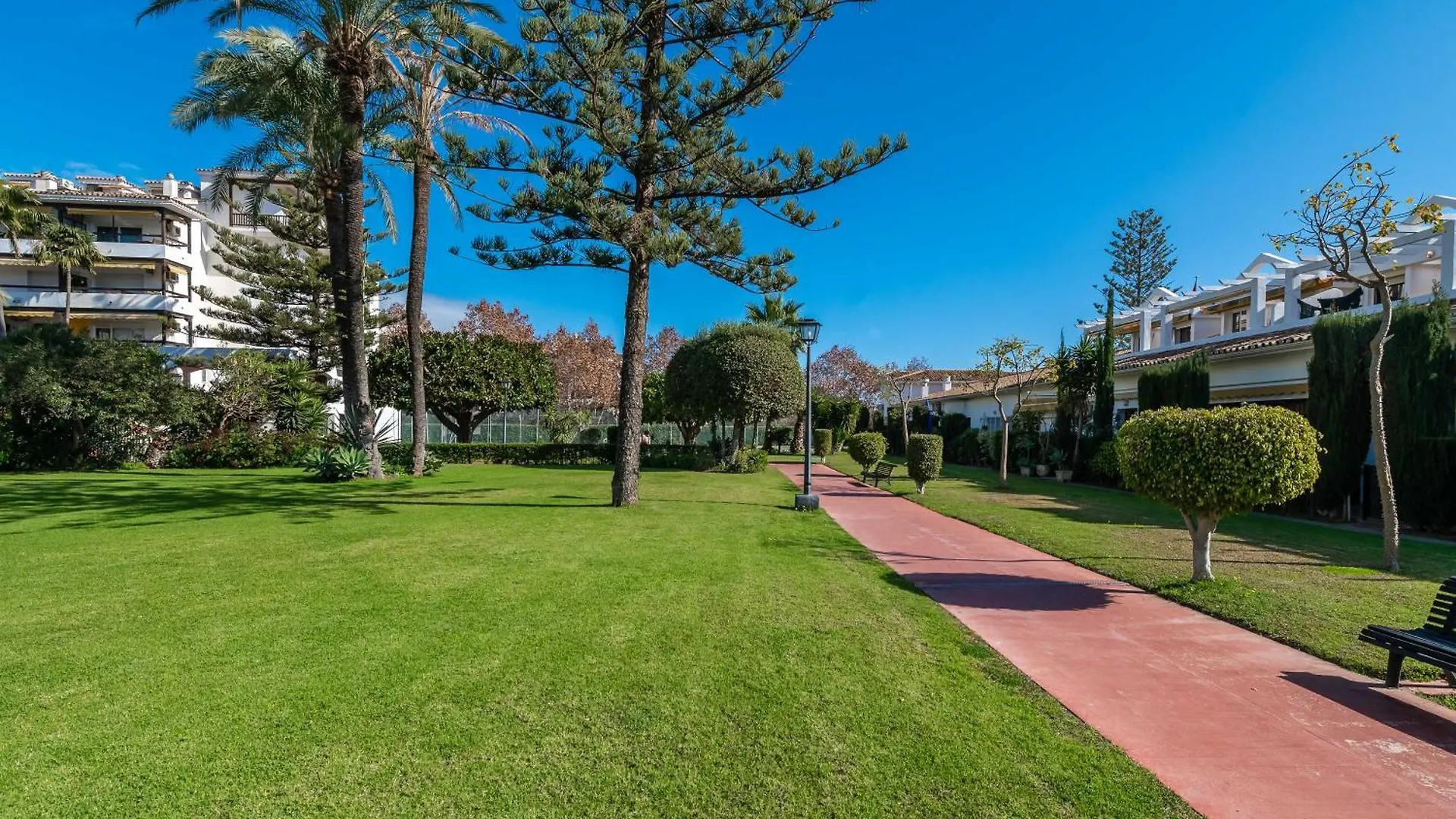Apartment Cozy Studio In Marbella 5 Min Walk To The Beach