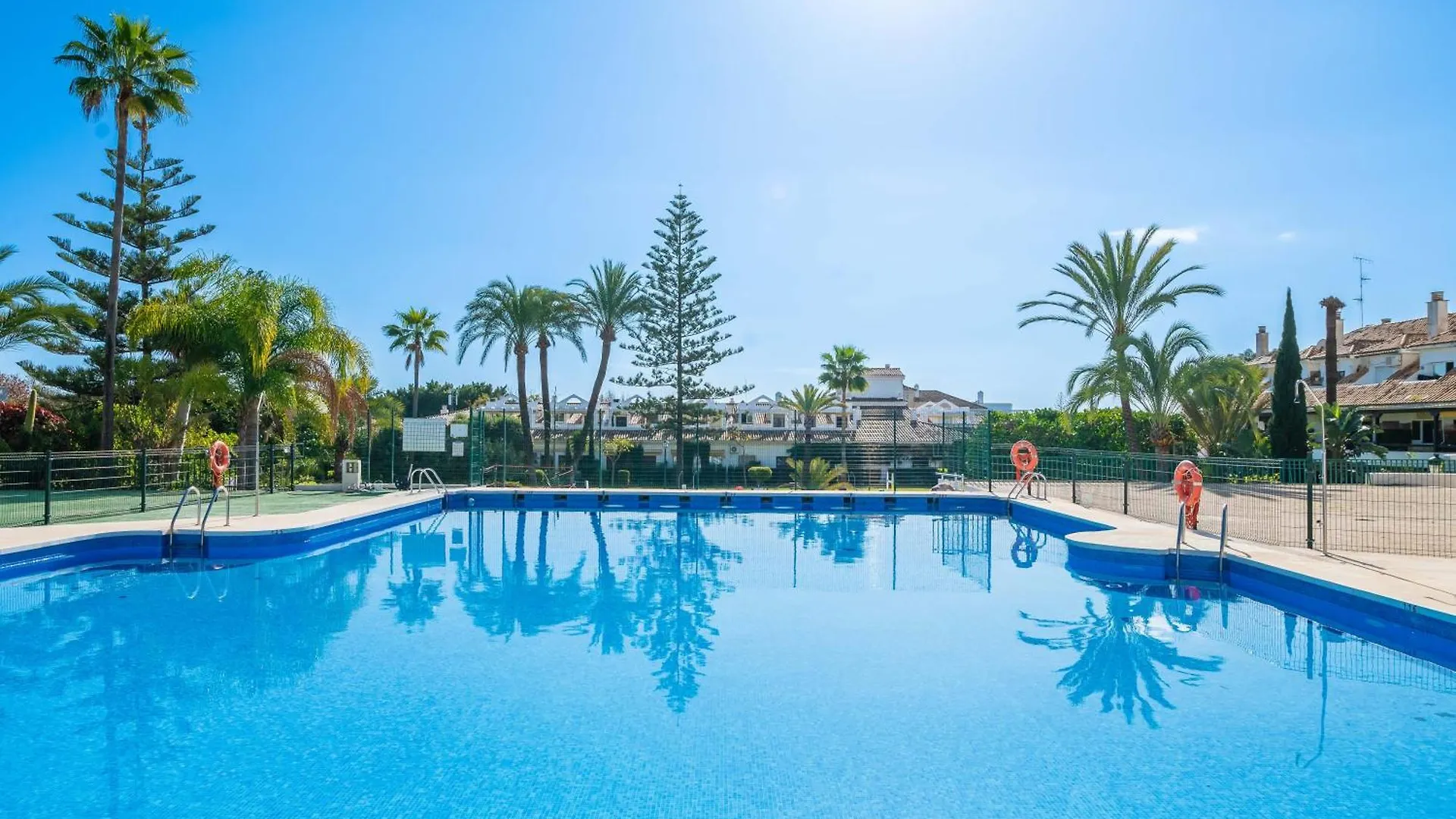 Cozy Studio In Marbella 5 Min Walk To The Beach Apartment