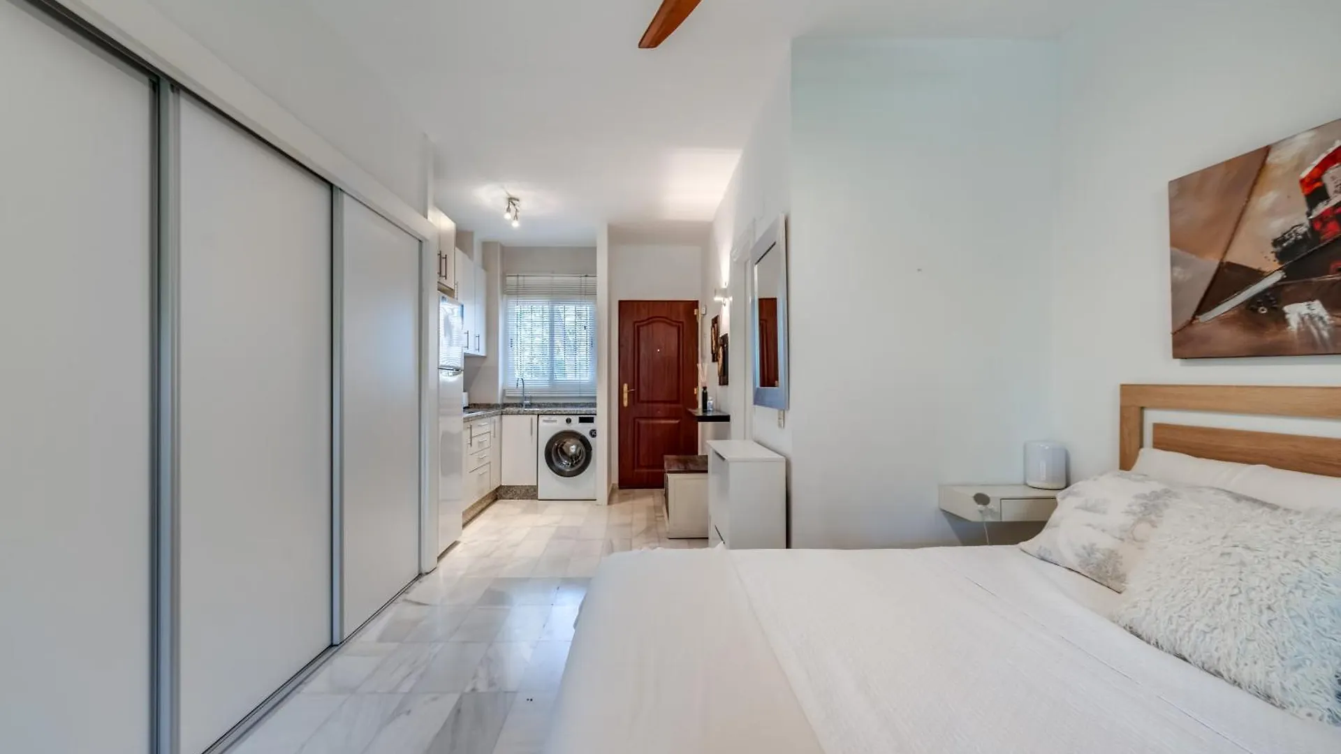 Apartment Cozy Studio In Marbella 5 Min Walk To The Beach